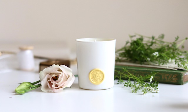 Wellbeing Subscription Box with 20cl Candle Size